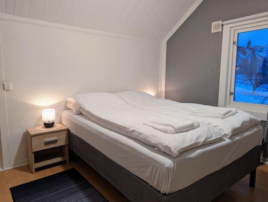Nice And Quiet Apartment In City Centre Tromsø Esterno foto
